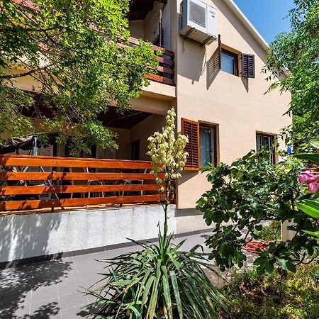 Vacation House Anna Karlobag Exterior foto